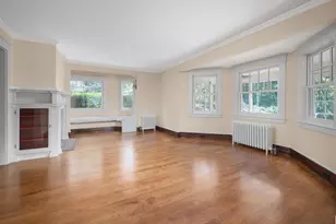 425 York St, York, ME 03909 - Photo 11