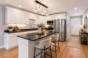 9 Cole St, South Portland, ME 04106 - Photo 3