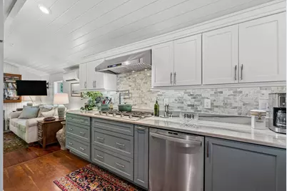 127 Valley Avenue, Portland, ME 04109 - Photo 5