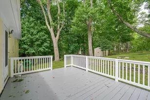 15 Oakwood Rd, Cape Elizabeth, ME 04107 - Photo 13