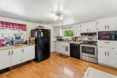 22 Pendleton Street, Brewer, ME 04412 - Photo 11