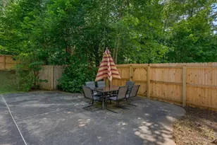 126 Sunderland Dr, Auburn, ME 04210 - Photo 9