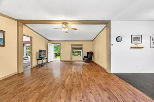 135 Ridgewood Dr, Warren, ME 04864 - Photo 7