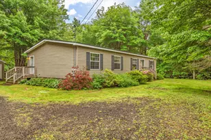 135 Ridgewood Dr, Warren, ME 04864 - Photo 3