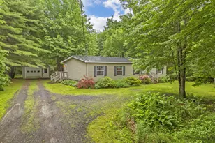 135 Ridgewood Dr, Warren, ME 04864 - Photo 3