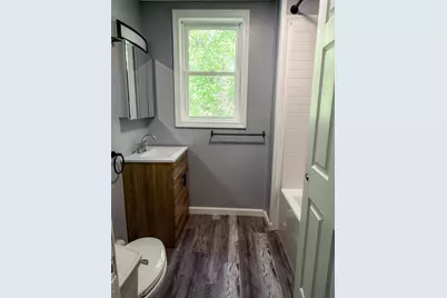 4 Pleasant Street, Mexico, ME 04257 - Photo 5