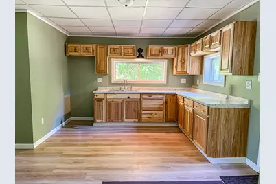 4 Pleasant Street, Mexico, ME 04257 - Photo 1