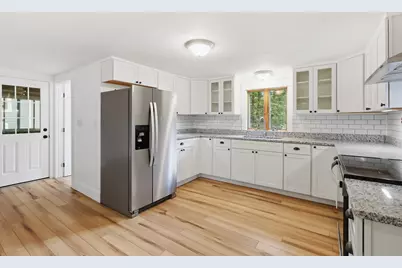 132 N Shore Lane, Winthrop, ME 04364 - Photo 9