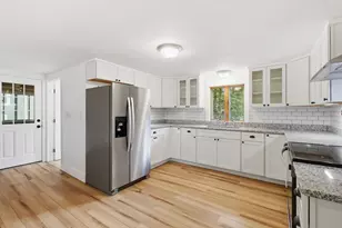 132 N Shore Ln, Winthrop, ME 04364 - Photo 9