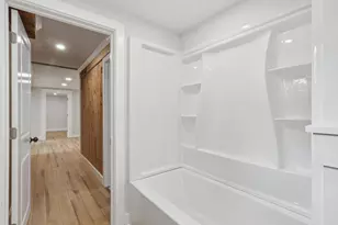 132 N Shore Ln, Winthrop, ME 04364 - Photo 25
