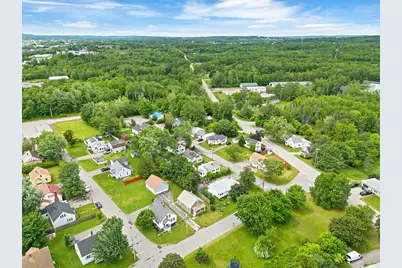 33 Cottage Street, Fairfield, ME 04901 - Photo 35