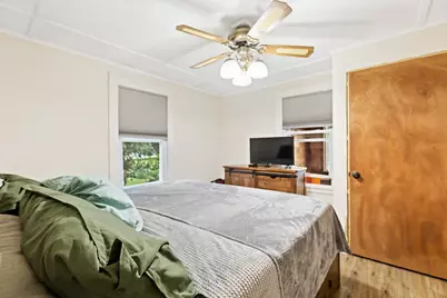 33 Cottage Street, Fairfield, ME 04901 - Photo 13