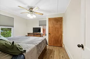 33 Cottage St, Fairfield, ME 04901 - Photo 11