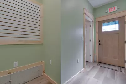 9 Hutchins Street, Auburn, ME 04210 - Photo 5