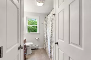 27 Nottingham Dr, Sanford, ME 04073 - Photo 11