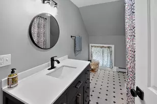 79 Oak St, Ellsworth, ME 04605 - Photo 19