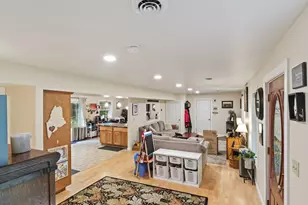 423 Gorden Rd, Readfield, ME 04355 - Photo 27