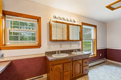 1050 Main Street, Palmyra, ME 04965 - Photo 29
