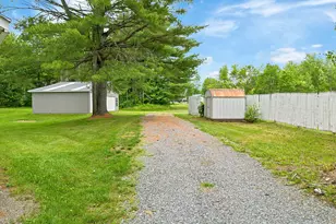 1050 Main St, Palmyra, ME 04965 - Photo 3