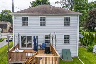 211 Oak St, Bath, ME 04530 - Photo 3