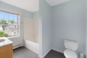 211 Oak St, Bath, ME 04530 - Photo 25
