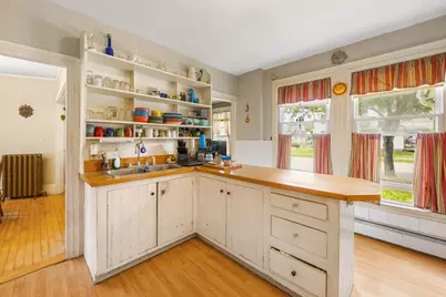 26 Jefferson Street, Bangor, ME 04401 - Photo 5