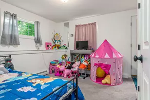 21 Bateman St, Sanford, ME 04073 - Photo 23