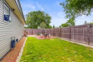 26 Columbia St, Lewiston, ME 04240 - Photo 59