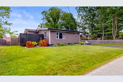 26 Columbia Street, Lewiston, ME 04240 - Photo 63