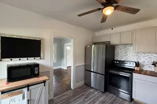 9 Hancock St, Caribou, ME 04736 - Photo 13