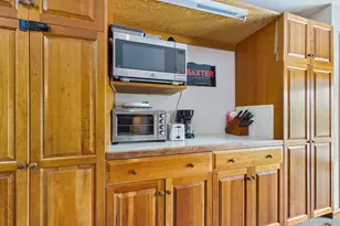 265 Sugar Tree, Carrabassett Valley, ME 04947 - Photo 9