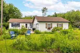 3 Willow Ln, Kennebunk, ME 04043 - Photo 3