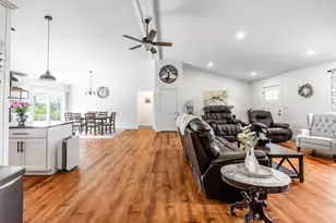 51 Knl Crst Dr, Bangor, ME 04401 - Photo 15