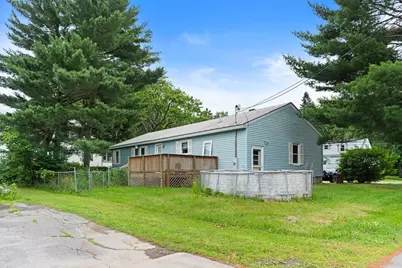 24 Cottage Street, Fairfield, ME 04937 - Photo 25