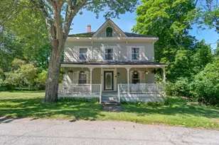 21 Beach Ave, Long Island, ME 04050 - Photo 1