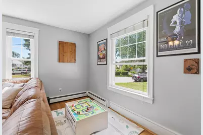 13 Hicks Street, Portland, ME 04103 - Photo 9