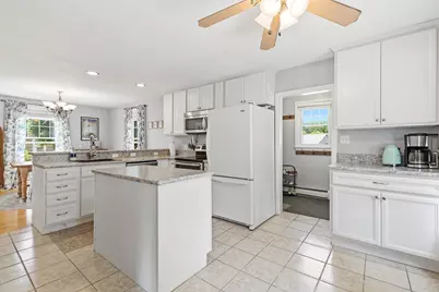 13 Hicks Street, Portland, ME 04103 - Photo 15