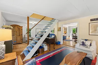 28 Beach Avenue, Long Island, ME 04050 - Photo 11