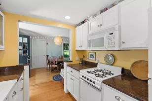 28 Beach Ave, Long Island, ME 04050 - Photo 17