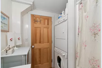 28 Beach Avenue, Long Island, ME 04050 - Photo 15