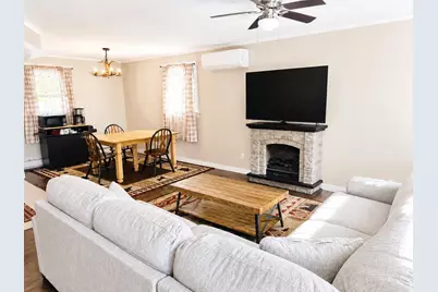 25 1/2 Elm Street, East Millinocket, ME 04430 - Photo 5