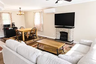 25 1/2 Elm St, East Millinocket, ME 04430 - Photo 5