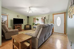 11 Fox Run Dr, Lewiston, ME 04240 - Photo 19