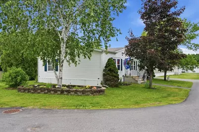 11 Fox Run Drive, Lewiston, ME 04240 - Photo 3