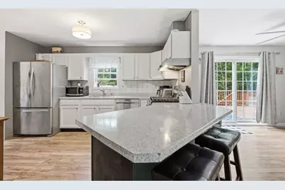 41 Daffodil Lane, Cumberland, ME 04021 - Photo 9