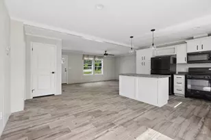 822 Main St, Vassalboro, ME 04989 - Photo 11