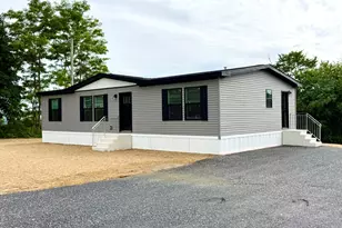 822 Main St, Vassalboro, ME 04989 - Photo 1