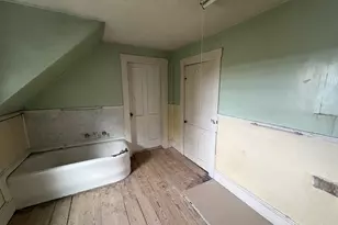 571 Smyrna St, Houlton, ME 04730 - Photo 25