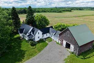 571 Smyrna St, Houlton, ME 04730 - Photo 31