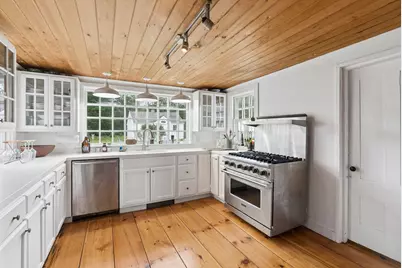 190 Mills Road, Kennebunkport, ME 04046 - Photo 17